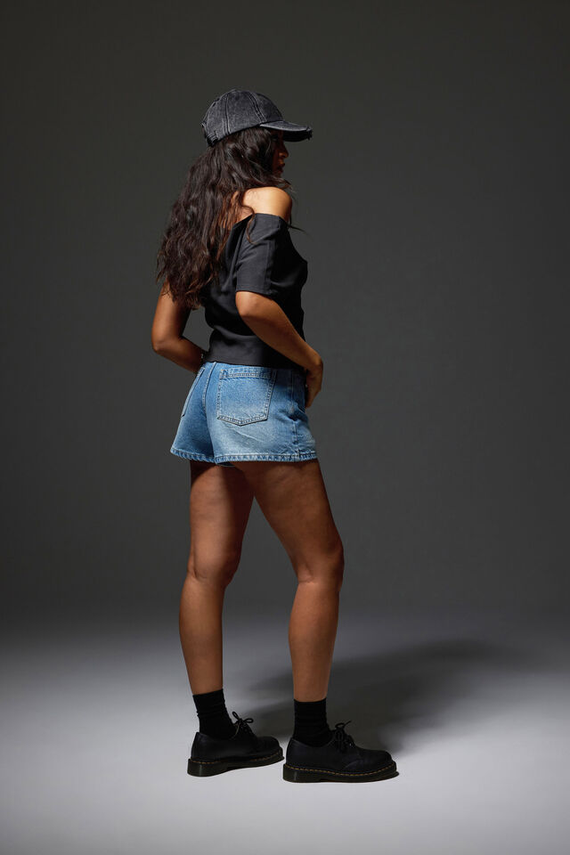 One Shoulder Graphic Tee, PHANTOM