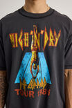 Boxy Cropped Music T Shirt, LCN BRA WASHED BLACK/DEF LEPPARD TOUR - alternate image 4