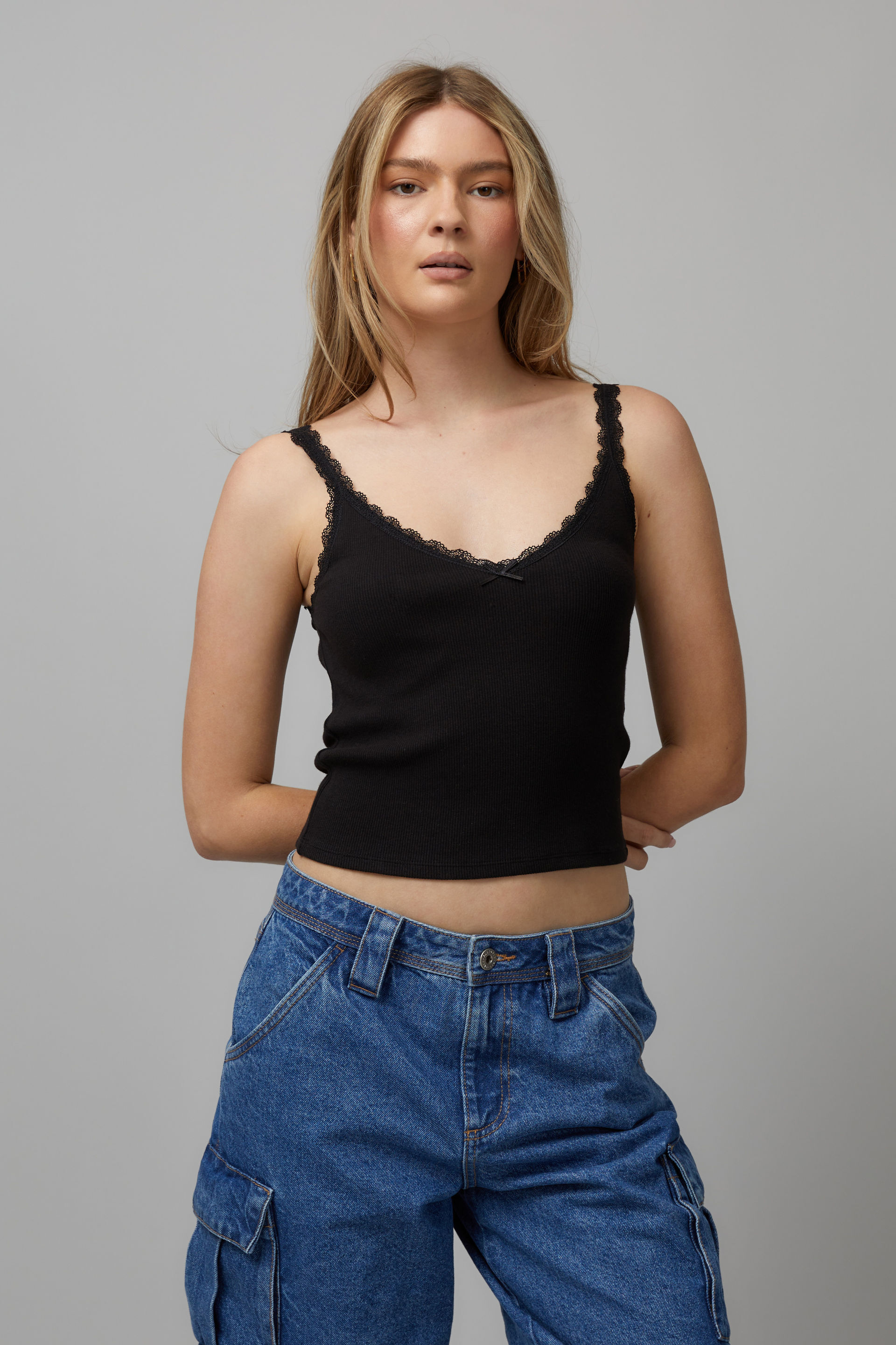 Lace Trim V Neck Tank