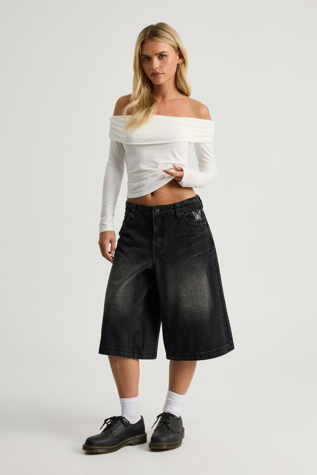 Mega Baggy Jort, EXTREME BLACK WASH_BUTTERFLY