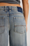 Low Rise Relaxed Jean, WASHED OUT BLUE - alternate image 4