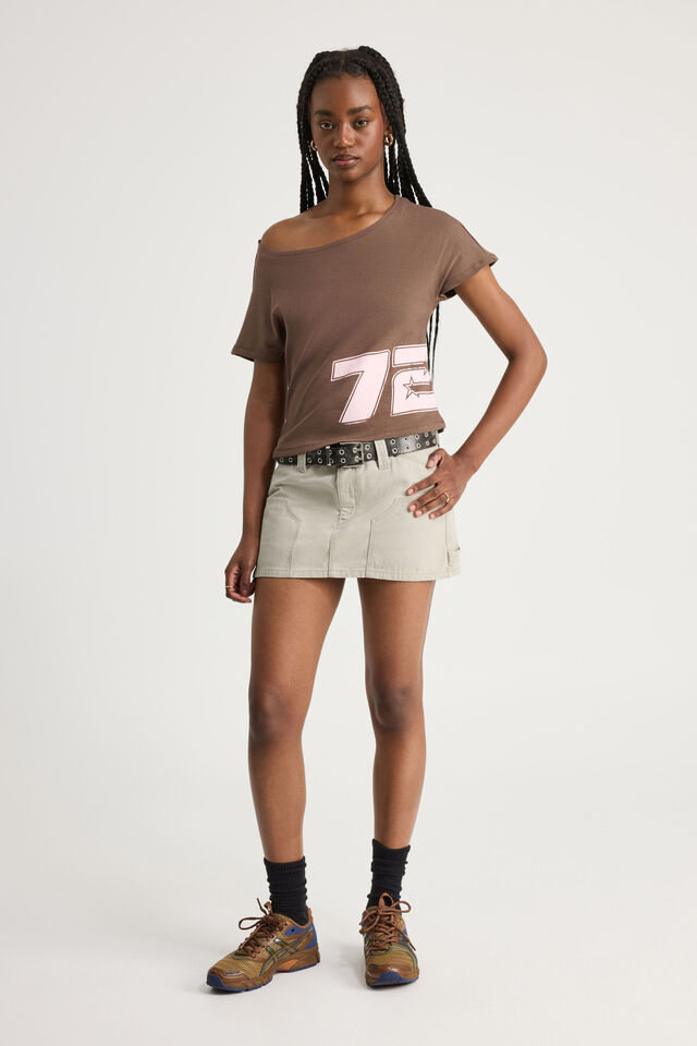 One Shoulder Graphic Tee, MUD/72
