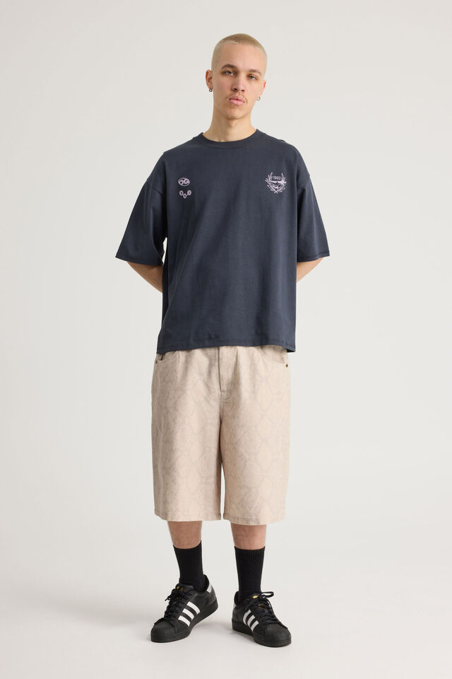 Open Gallery Box Fit Tshirt, OG SEAL/LILITH GALLERY STARS