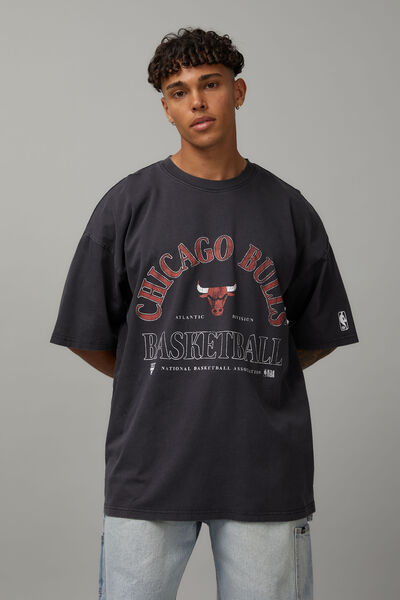 Oversized Nba T Shirt, LCN NBA WASHED BLACK/ CHICAGO BULLS PROPERTY