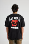 LCN BAD BLACK/BAD APPLES MUSIC