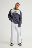 Baggy Trackpant, OG SILVER MARLE/TAPING - alternate image 5