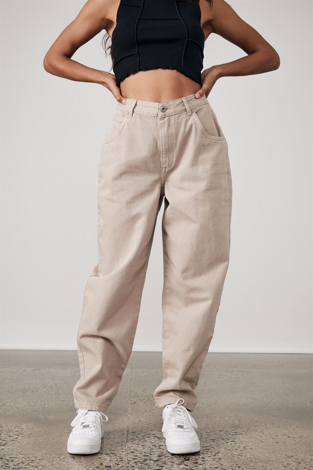 Slouchy Jean, NEUTRAL
