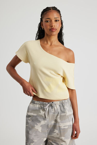 One Shoulder Graphic Tee, DAFFODIL/72