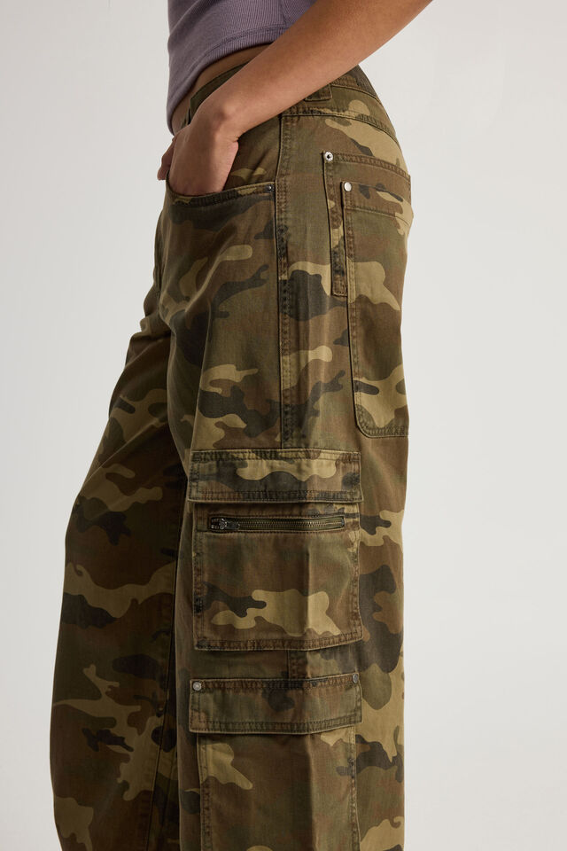 Mega Baggy Cargo, CAMO