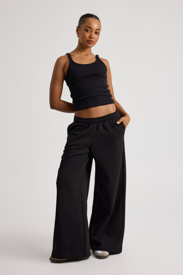 Ultra Baggy Trackpant, BLACK