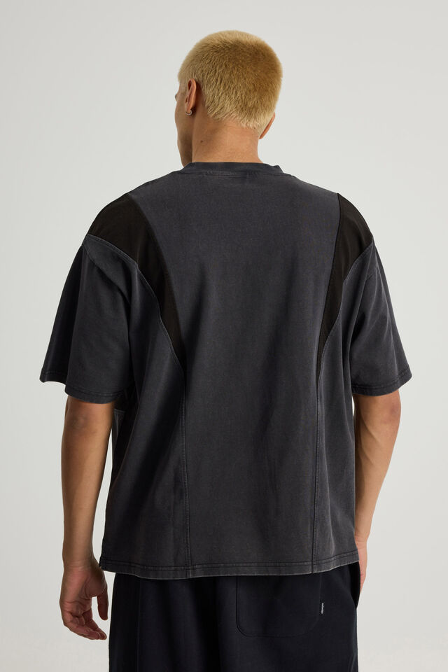 Notion Heavy Weight Box Fit Graphic Tshirt, NTN BLACK ACID/PANELLING