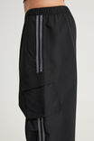 Jumbo 3/4 Pull On  Capri, NAMESAKE BLACK - example image 4