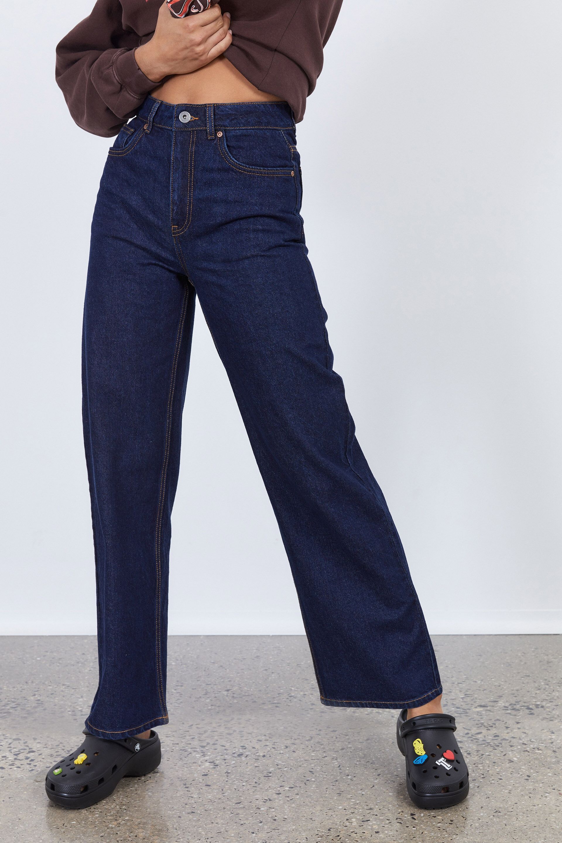 90S Straight Leg Jean