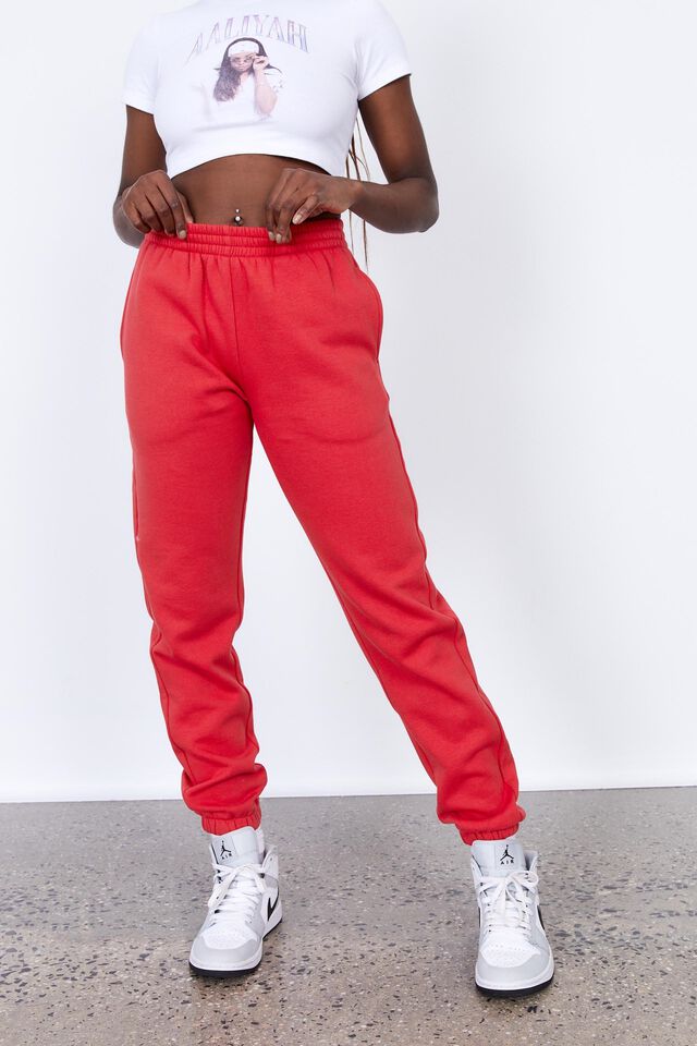 Classic Trackpant, RUBY RED