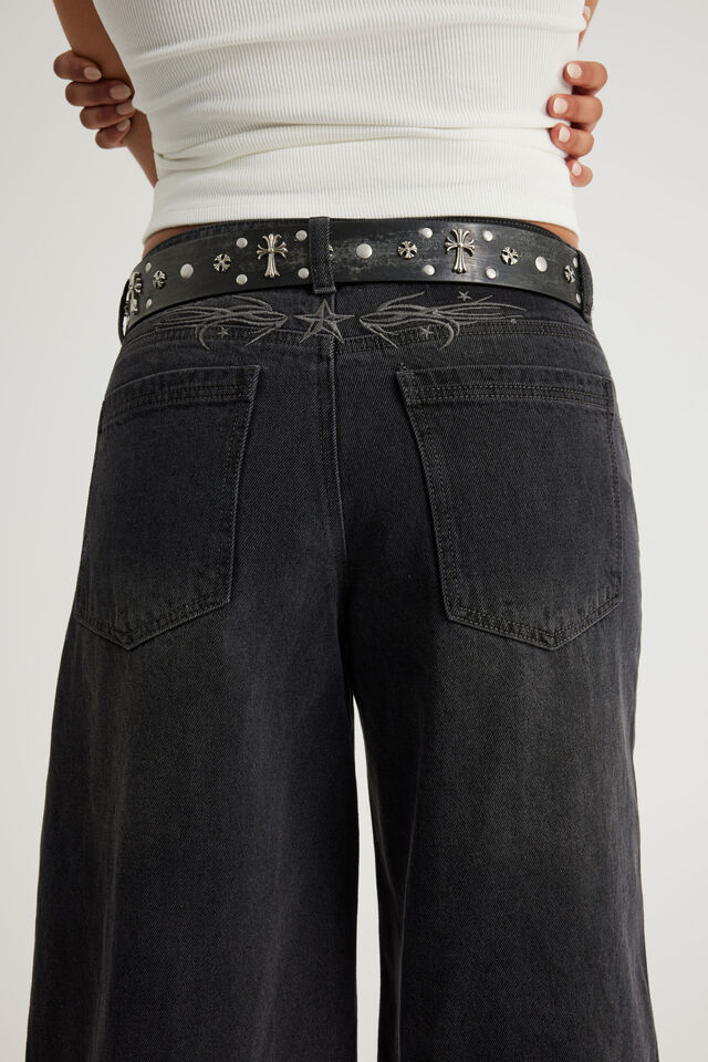 Mega Baggy Jort, GOOD THINGS BLACK/STAR