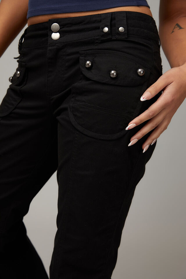 Patch Pocket Kick Flare, BLACK