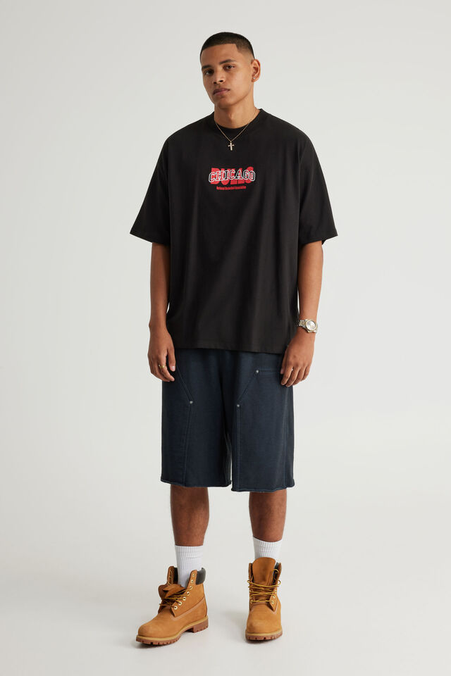 Box Fit Nba T Shirt, LCN NBA BLACK/BULLS BOLD LAYERED