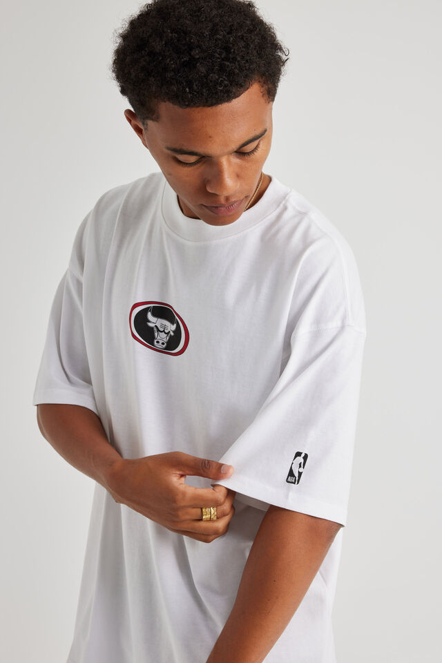 Box Fit Nba T Shirt, LCN NBA WHITE/BULLS Y2K