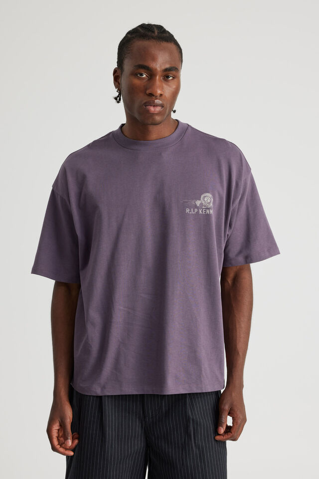 South Park X Half Half Box Fit Tshirt, LCN SOU WINTER PLUM/HALF HALF HEADSTONE