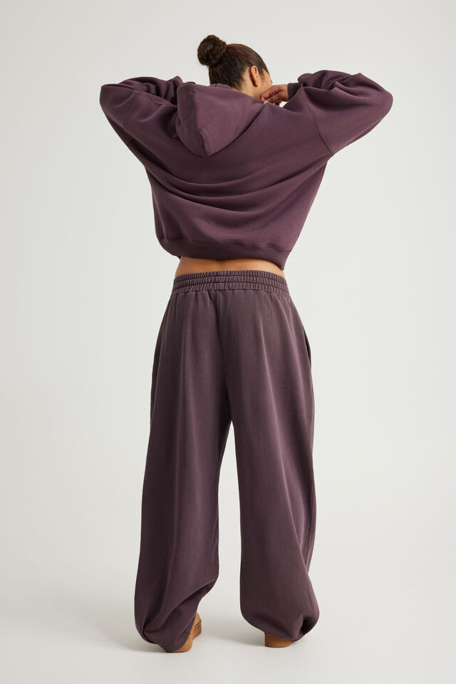 Balloon Pleated Trackpant, WASHED FROZEN BERRY