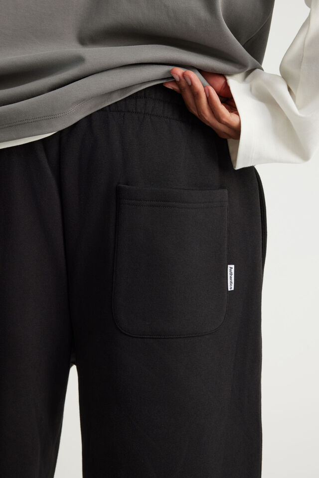 Authentics Baggy Track Short, BLACK