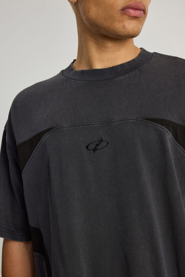 Notion Heavy Weight Box Fit Graphic Tshirt, NTN BLACK ACID/PANELLING