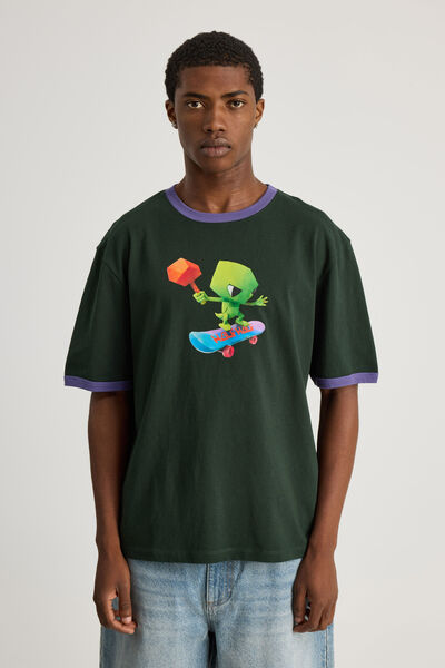 Half Half Regular Ringer Tshirt, HH KELP/NEBULA RENDERED GUY