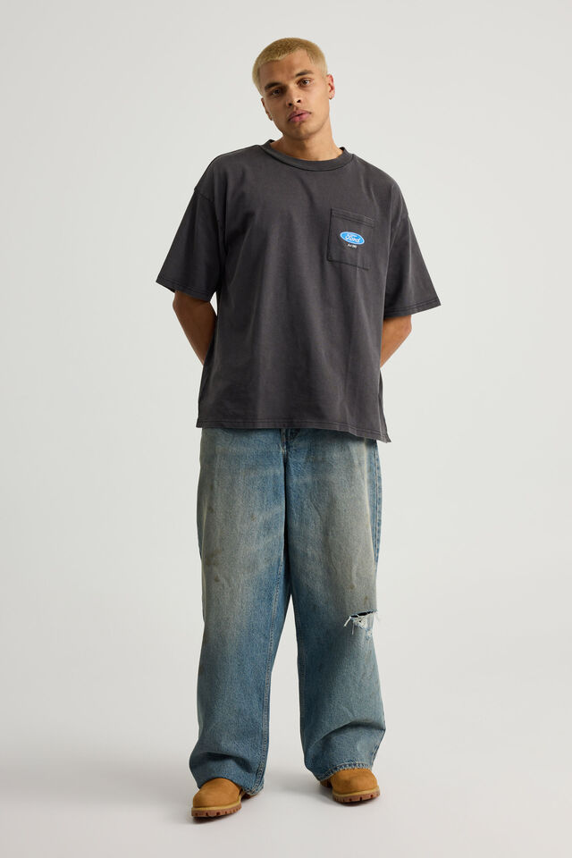 Ford Heavy Weight Box Fit Tshirt, LCN FOR WASHED BLACK/FORD PATCH