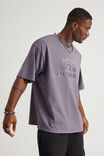 Box Fit Nfl Tshirt, LCN NFL WASHED WINTER PLUM/RAIDERS SEMI CIRCL - example image 1