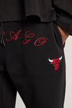Nba Track Pant, LCN NBA BLACK/BULLS SUPERSCRIPT - alternate image 4