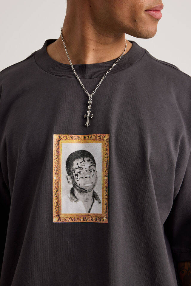 Heavy Weight Music Merch T Shirt, LCN BRA LIL WAYNE SLATE/FRAMED UP