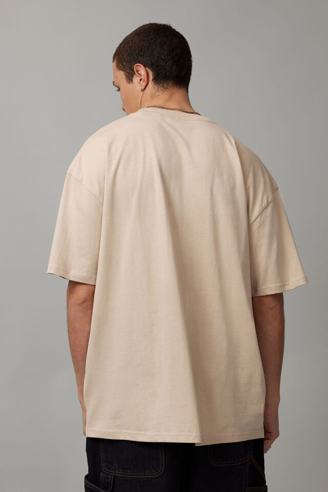 Oversized Music Merch T Shirt, LCN BRA BEIGE/TUPAC GET AROUND