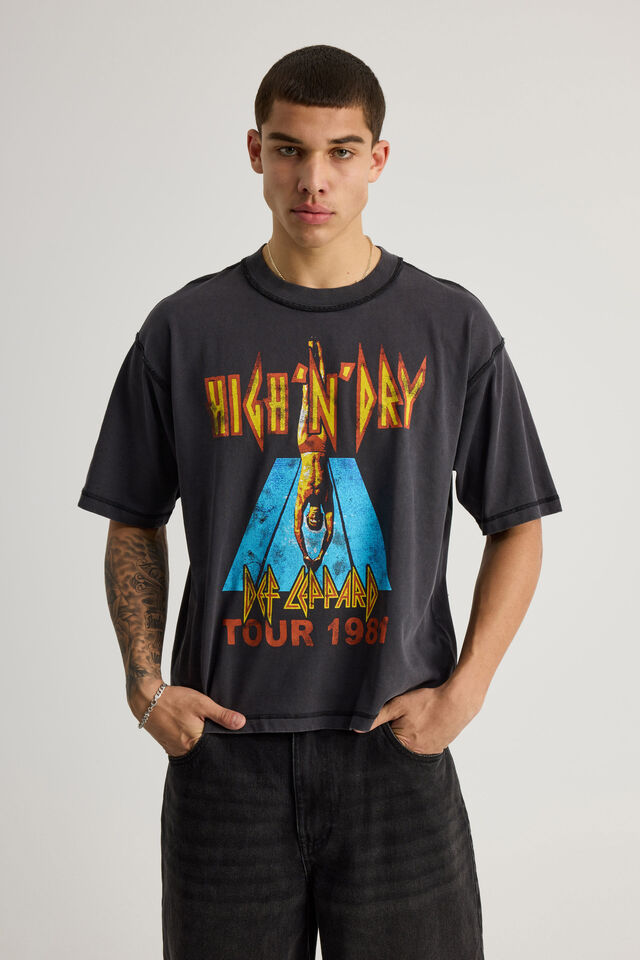 Boxy Cropped Music T Shirt, LCN BRA WASHED BLACK/DEF LEPPARD TOUR