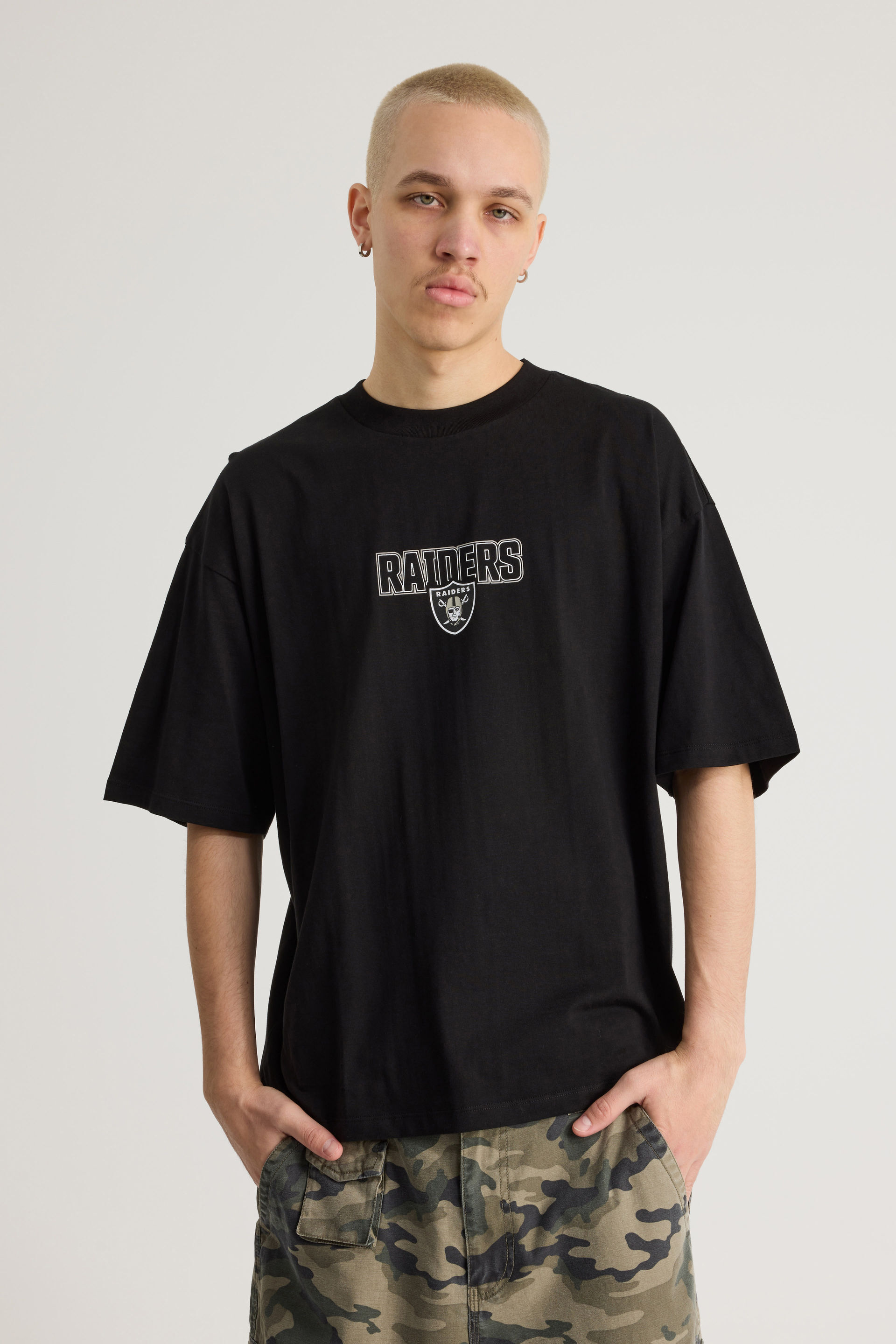 Men's Black Box Fit Nfl Tshirt | Factorie Australia
