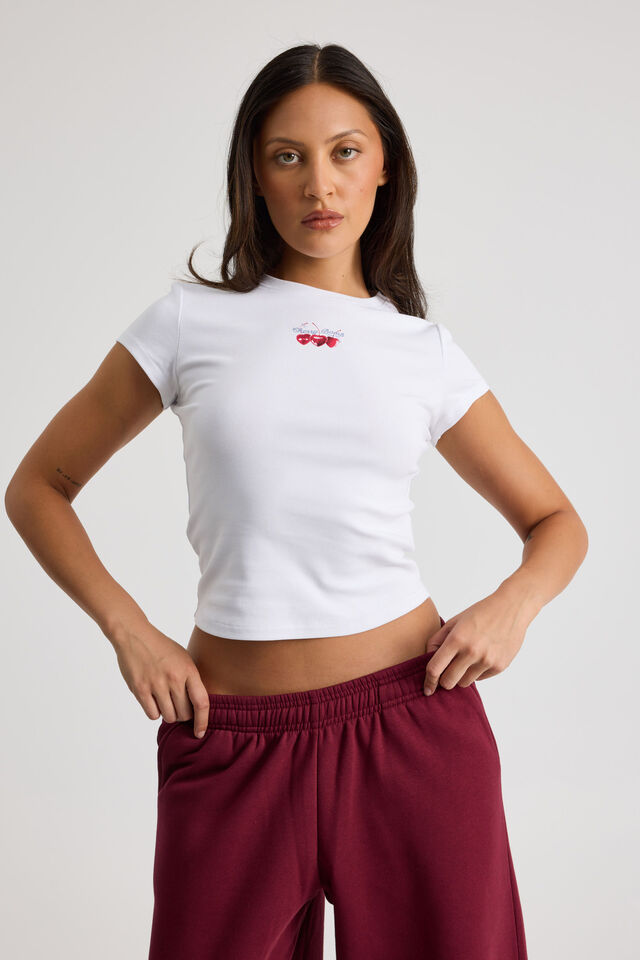 Fitted Graphic Tee, WHITE/CHERRY BOMB