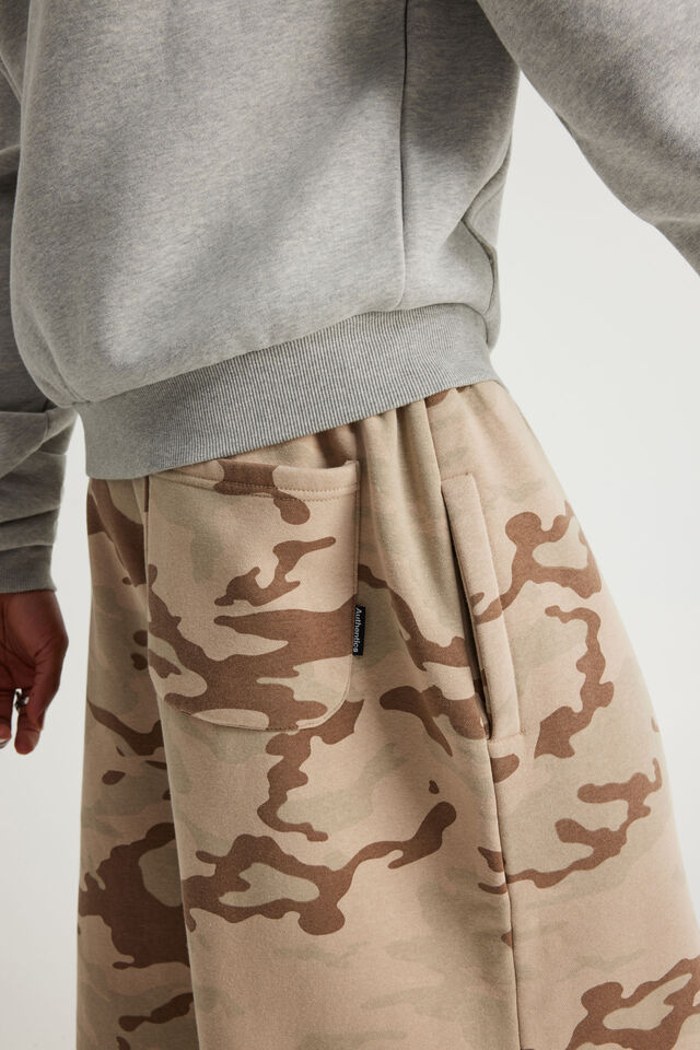Authentics Baggy Track Short, MUTED CAMO