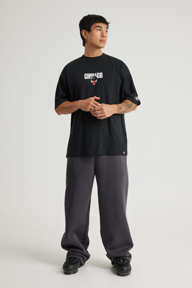 Box Fit Nba T Shirt, LCN NBA BLACK/BULLS BALL