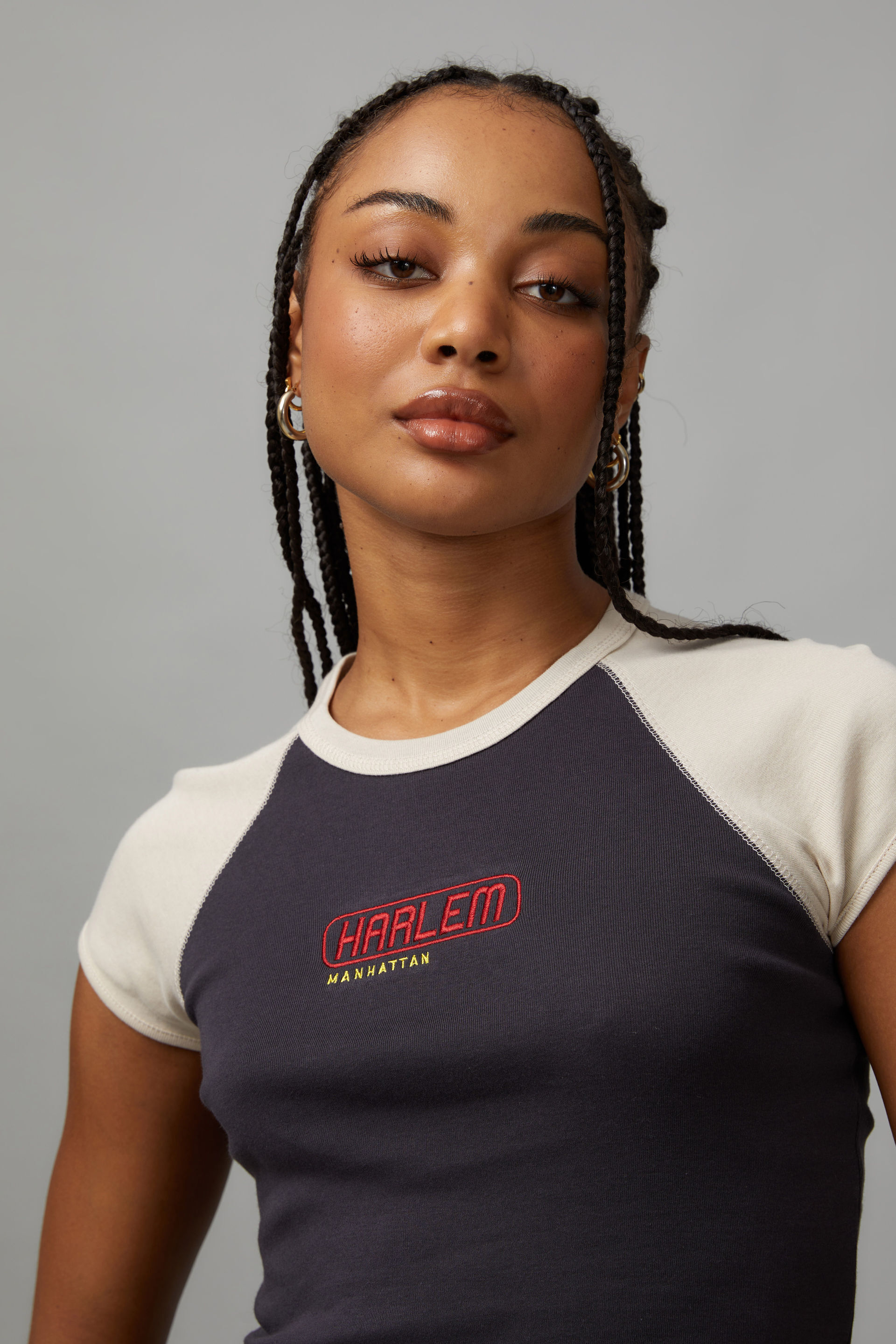 Curved hem tee best sale