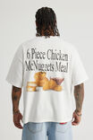 Mcdonalds Box Fit Tshirt, LCN MCD CLOUD/6 PIECE NUGGETS - alternate image 3