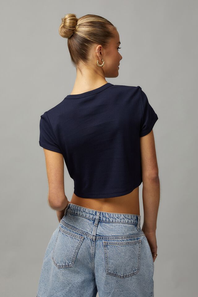 Licensed Cropped Fitted Graphic Tee, LCN MT NO DOUBT / NAVY