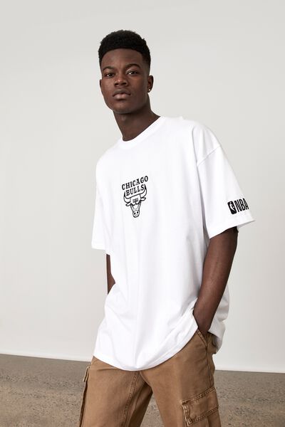 Oversized Nba T Shirt, LCN NBA WHITE/BULLS LOGO