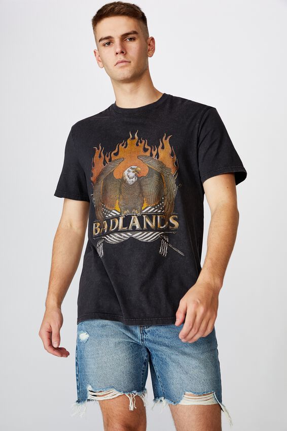 Regular Graphic T Shirt Men S Fashion Accessories Factorie