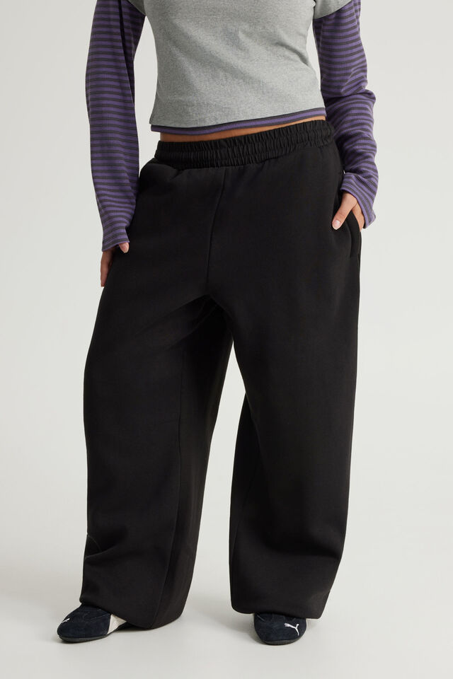 Authentics Baggy Trackpant, BLACK