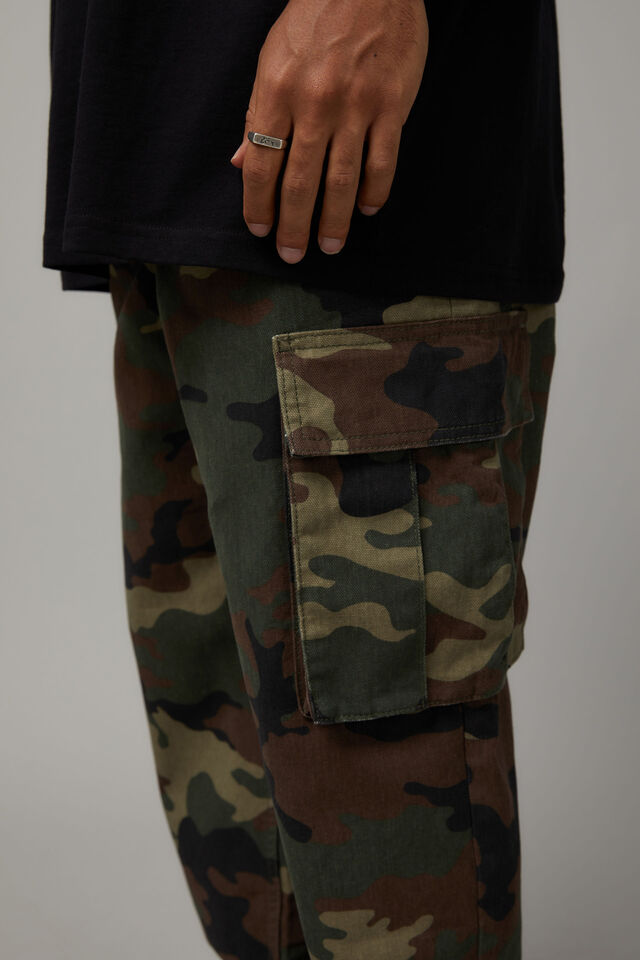 Half Half Straight Cargo Pant, CAMO