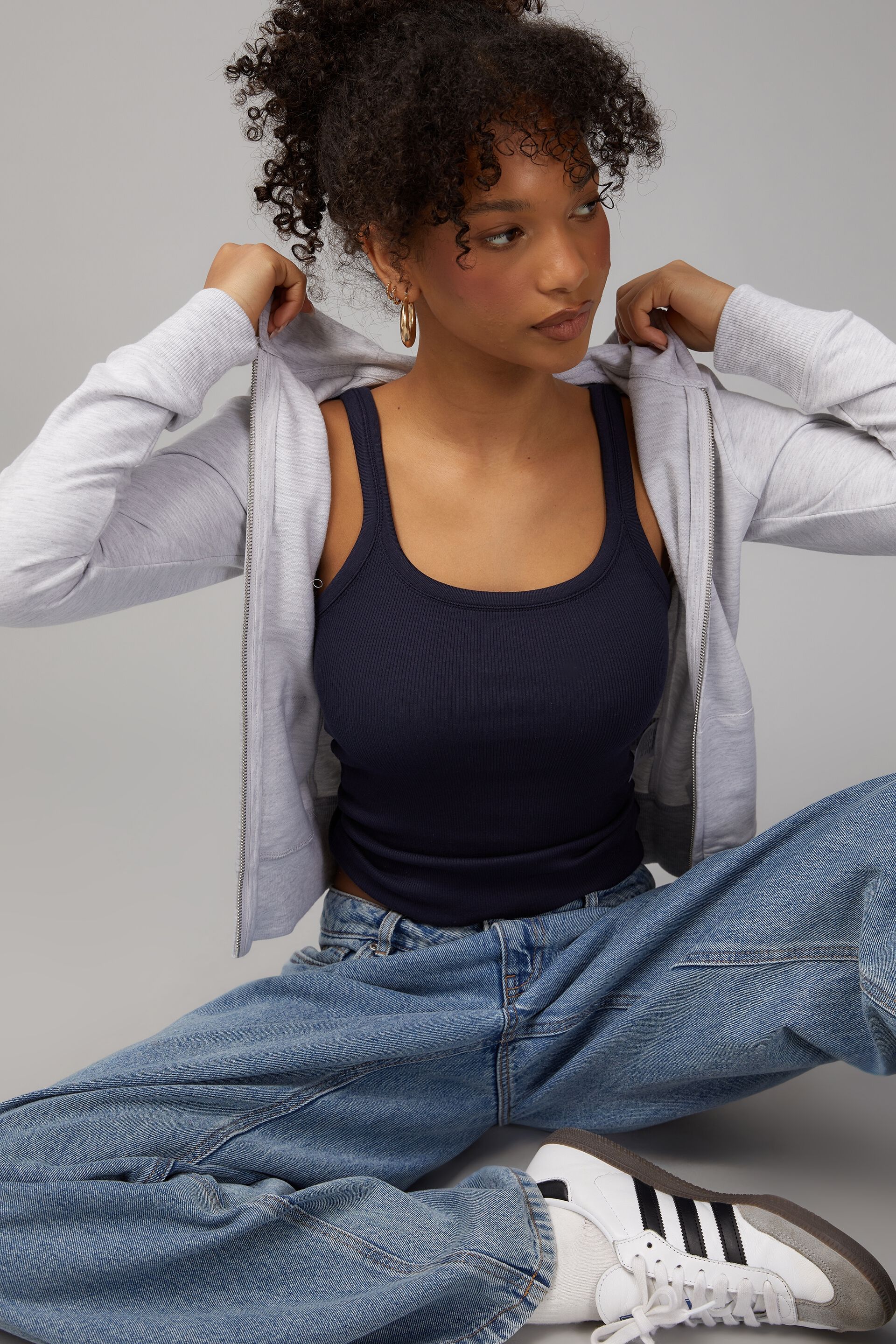 Grey discount fitted hoodie