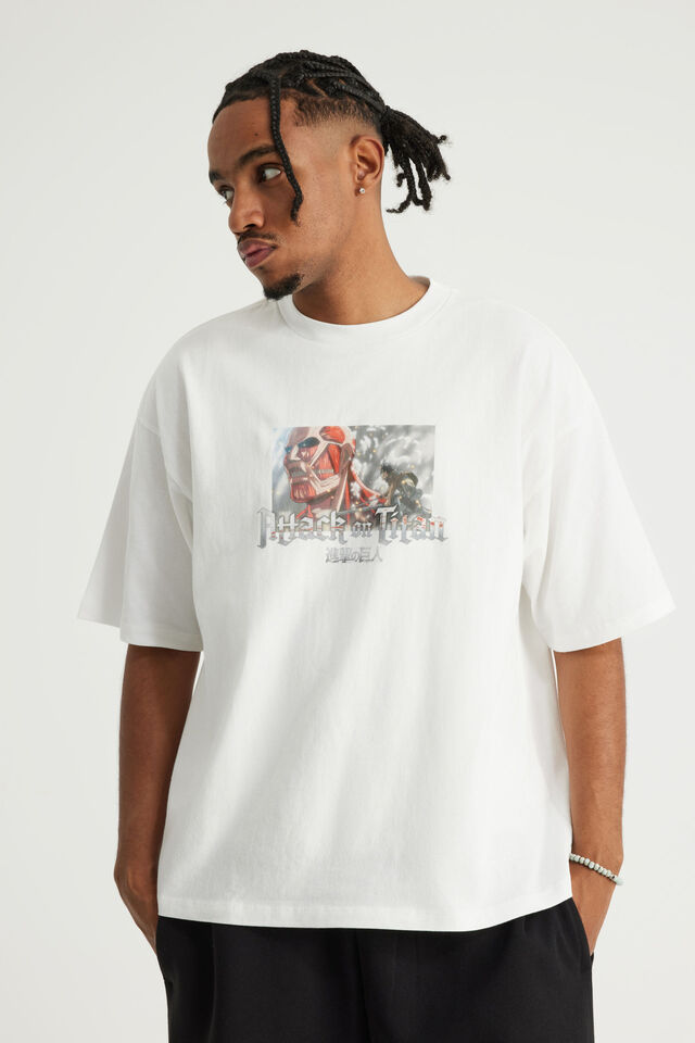 Box Fit Attack On Titans Tshirt, LCN AOT CLOUD/COLOSSUS TITAN
