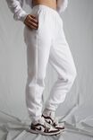 Classic Trackpant, WHITE