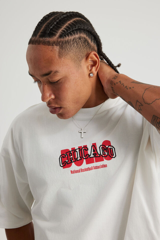 Box Fit Nba T Shirt, LCN NBA CLOUD/BULLS BOLD LAYERED