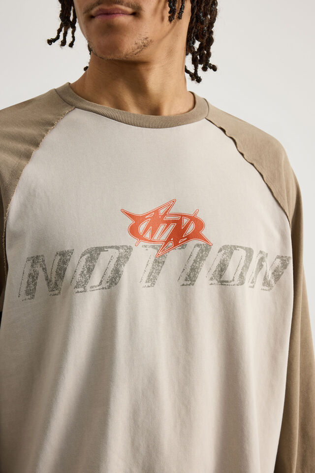 Notion Long Sleeve Raglan Tshirt, NTN PEBBLE/KHAKI MIST MOTO