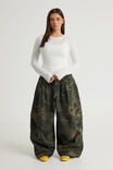 Jumbo Notion Pant, GREEN CAMO - alternate image 2